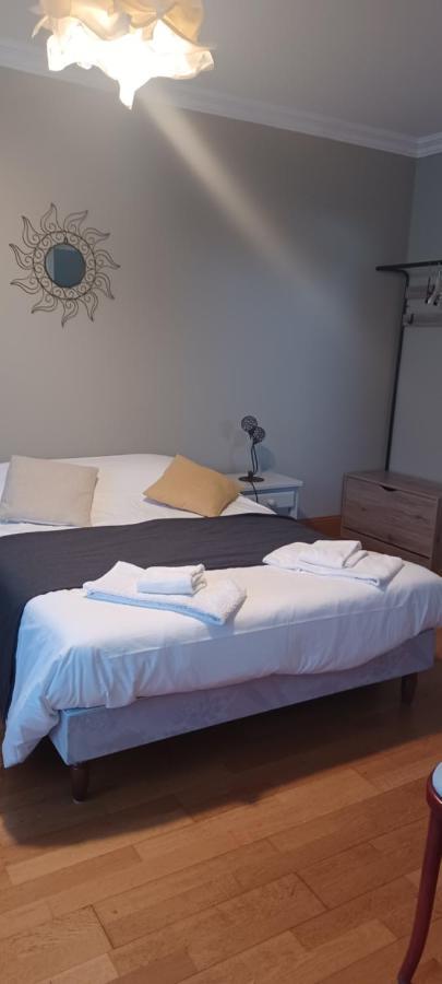 Le Refectoire Bed and Breakfast Erquy Rum bild