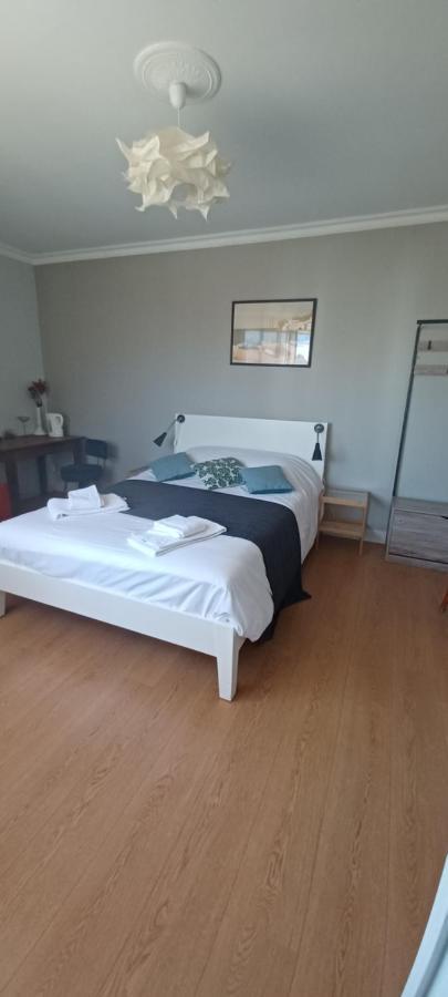 Le Refectoire Bed and Breakfast Erquy Rum bild